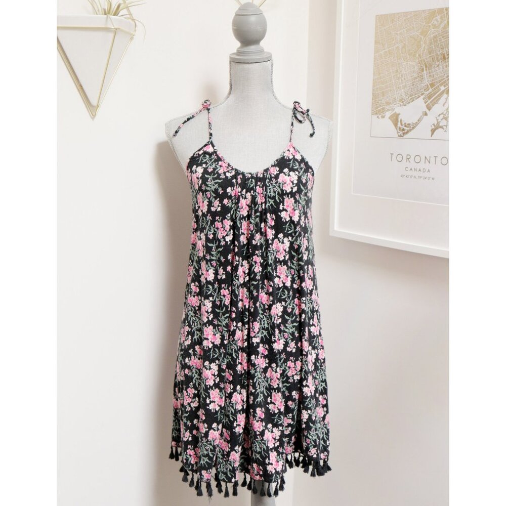 AMERICAN EAGLE Flowy Floral Black & Hot Pink Casual Sundress